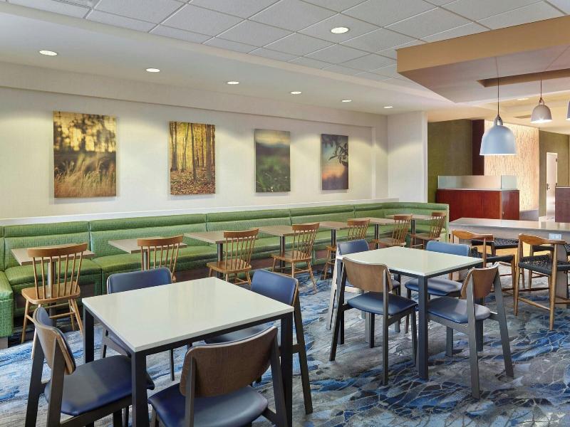 Fairfield Inn & Suites Jackson image
