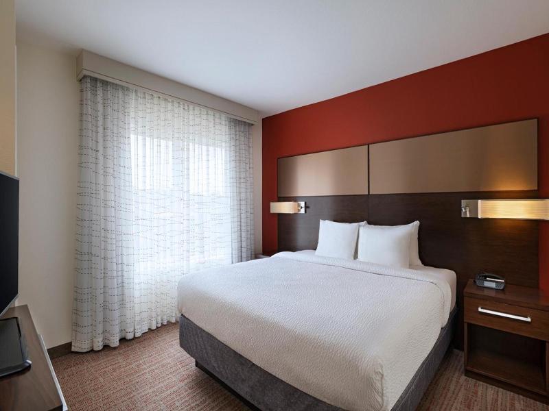 Residence Inn Omaha Aksarben Village image