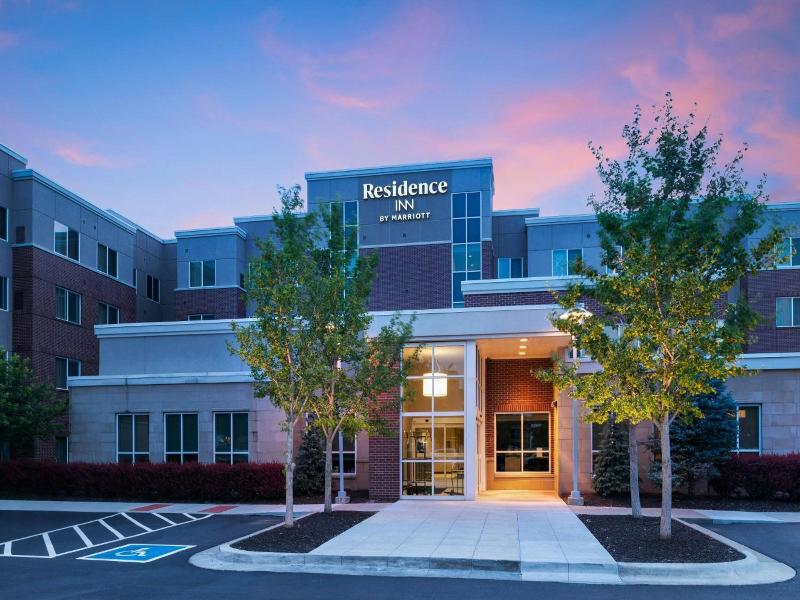 Residence Inn Omaha Aksarben Village image
