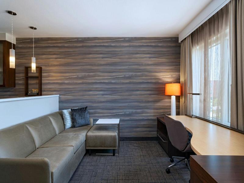 Residence Inn Omaha Aksarben Village image
