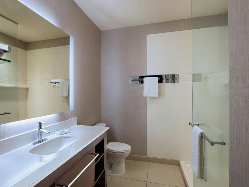 Residence Inn Omaha Aksarben Village image