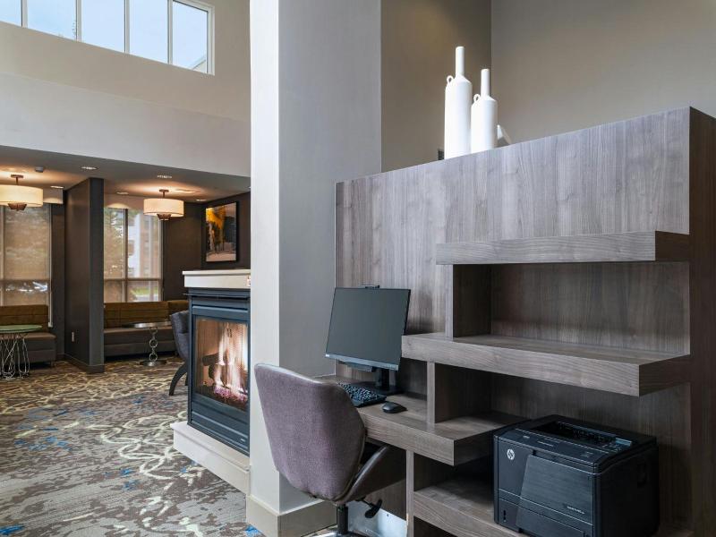 Residence Inn Omaha Aksarben Village image