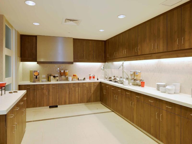 Residence Inn Omaha Aksarben Village image