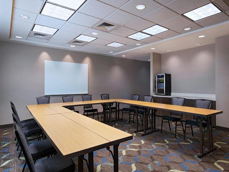 Residence Inn Omaha Aksarben Village image
