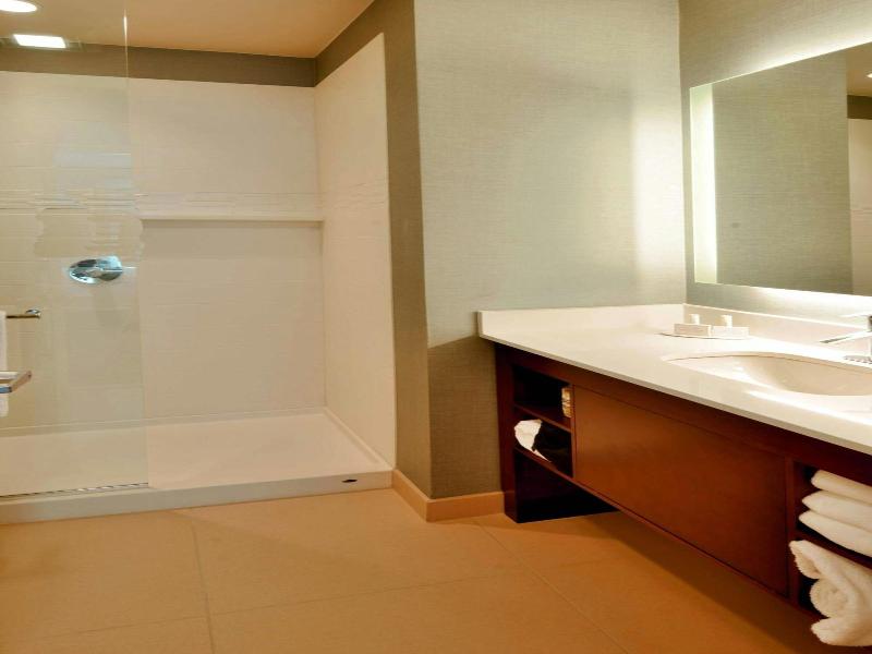 Residence Inn Omaha Aksarben Village image