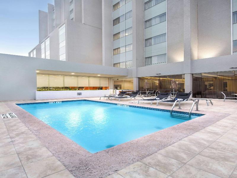 Courtyard Saltillo image