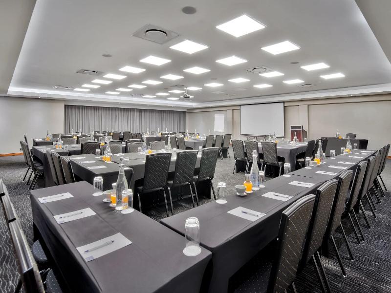 Protea Hotel Pretoria Hatfield image