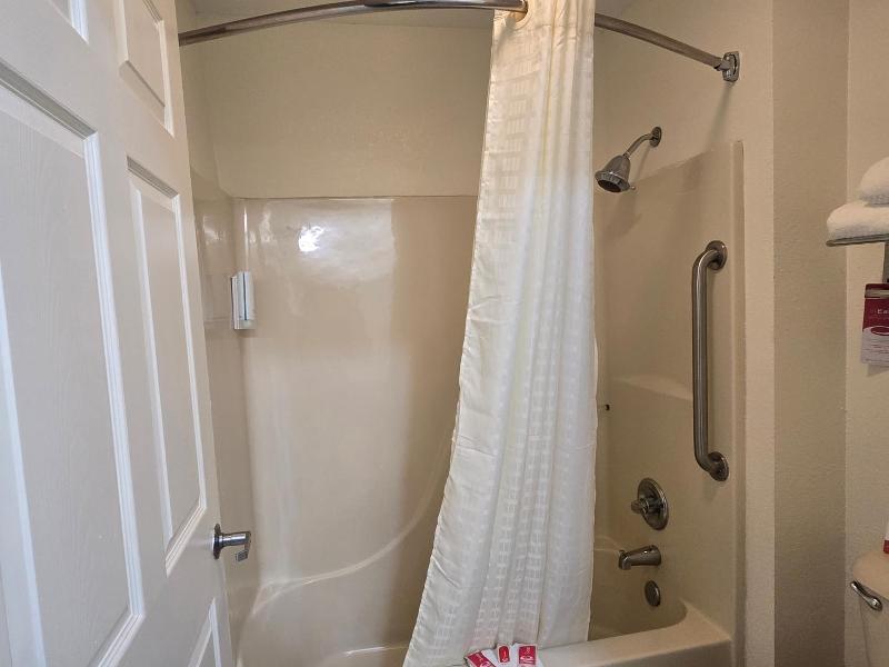 Econo Lodge Villa Rica image