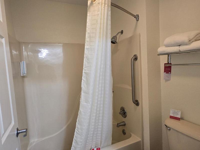 Econo Lodge Villa Rica image