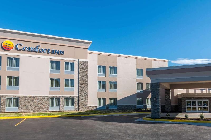 COMFORT INN AND CONFERENCE CENTER