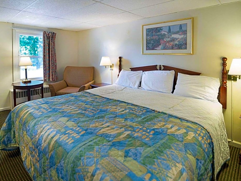 Rodeway Inn Westminster West of Boston image