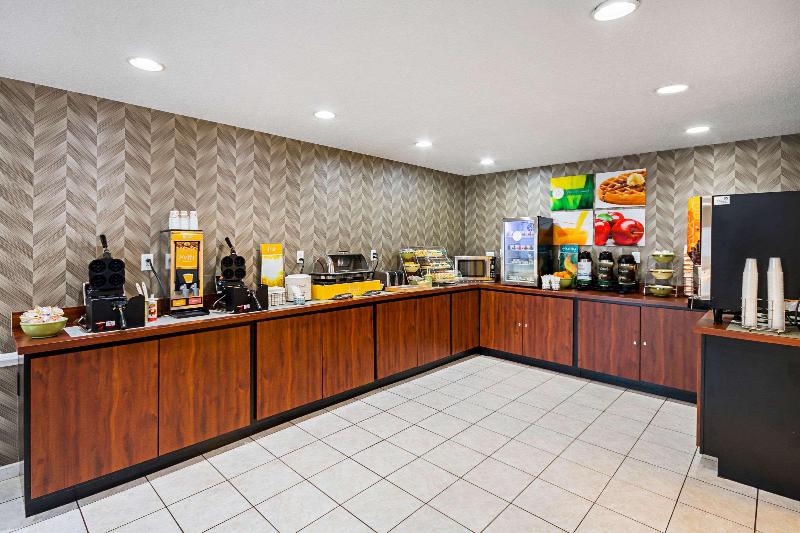 Quality Inn Fairmont image