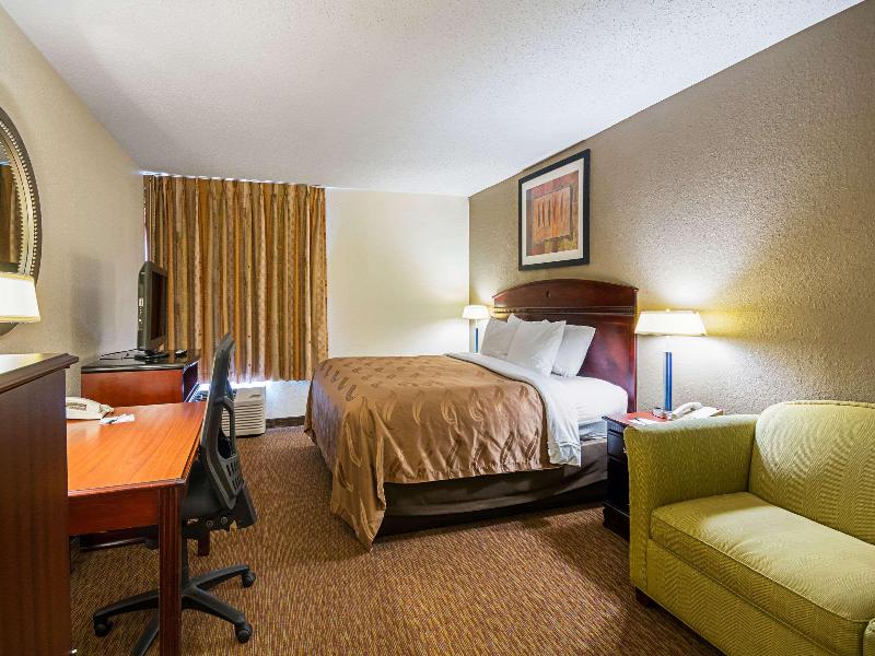 Quality Inn Fairmont image