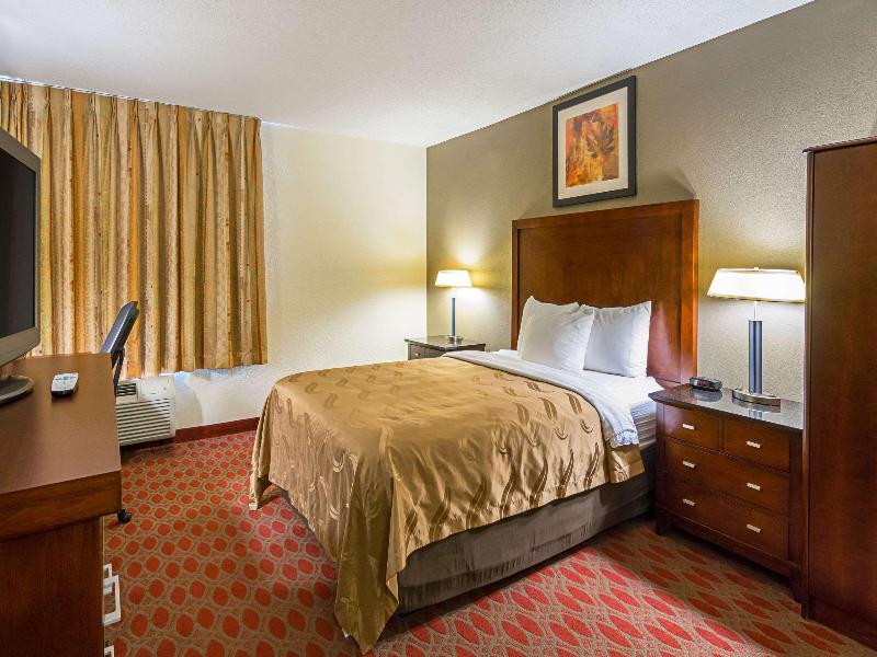 Quality Inn Fairmont image