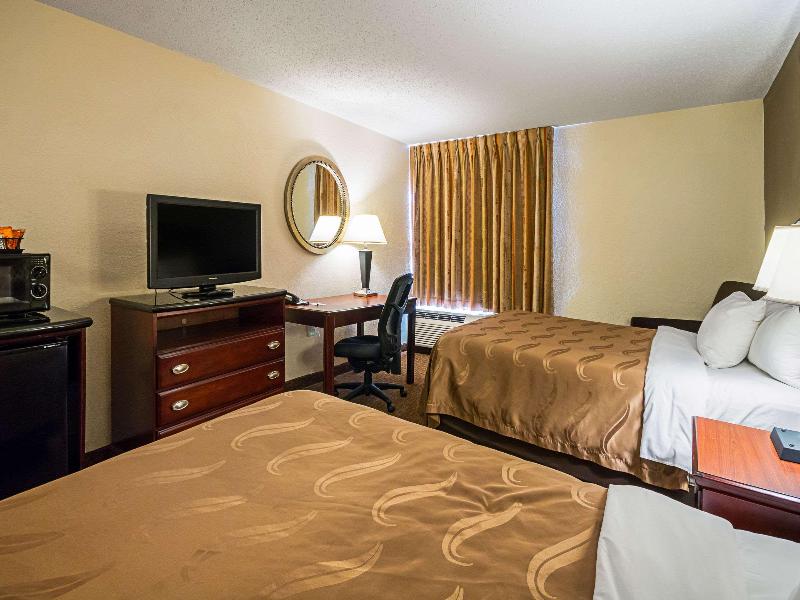 Quality Inn Fairmont image