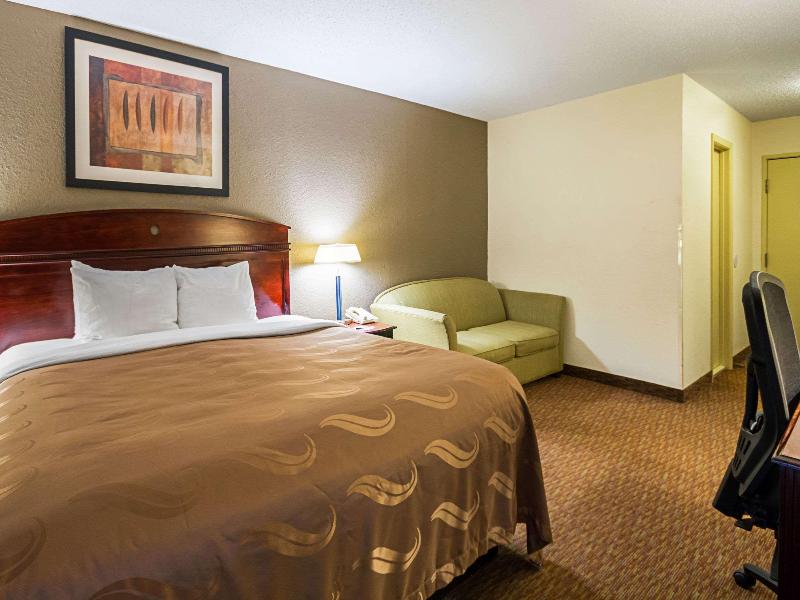 Quality Inn Fairmont image
