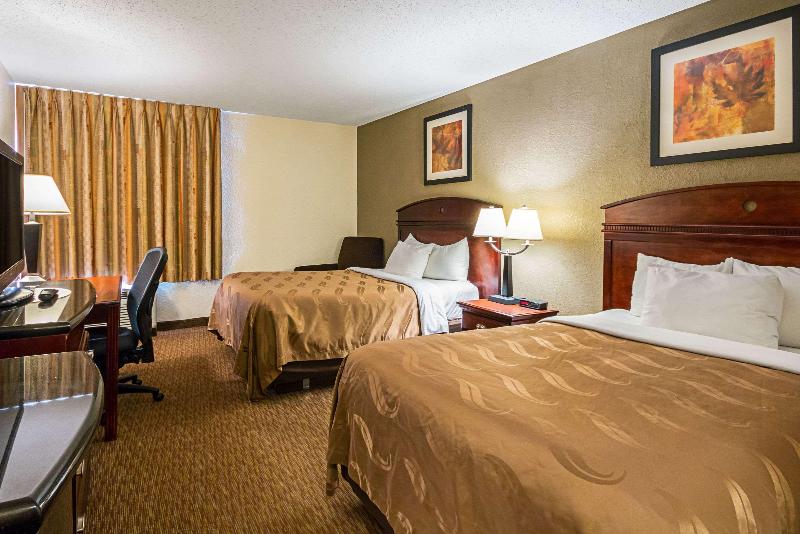 Quality Inn Fairmont image