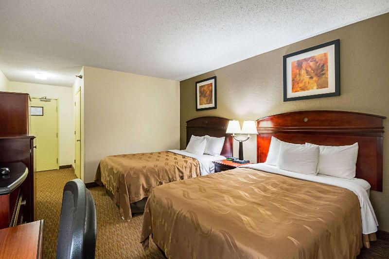 Quality Inn Fairmont image