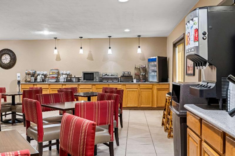 Comfort Inn Worland Hwy 16 To Yellowstone image