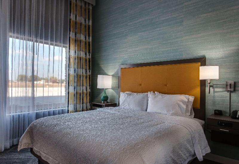 Hampton Inn & Suites North Huntingdon-Irwin image