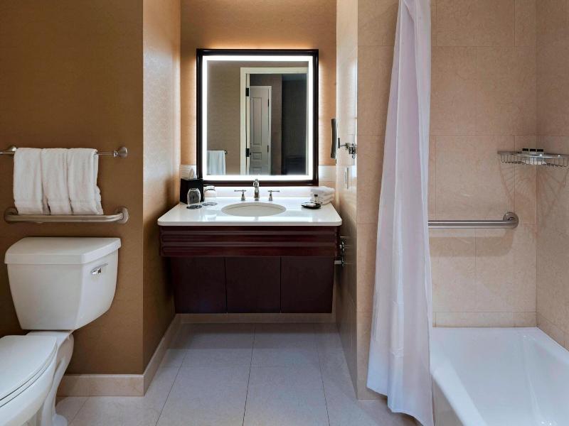 Sheraton Austin Georgetown Hotel Conference Centre image