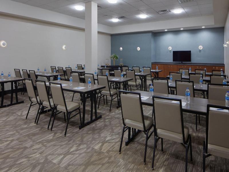 Four Points by Sheraton Virginia Beach Oceanfront image