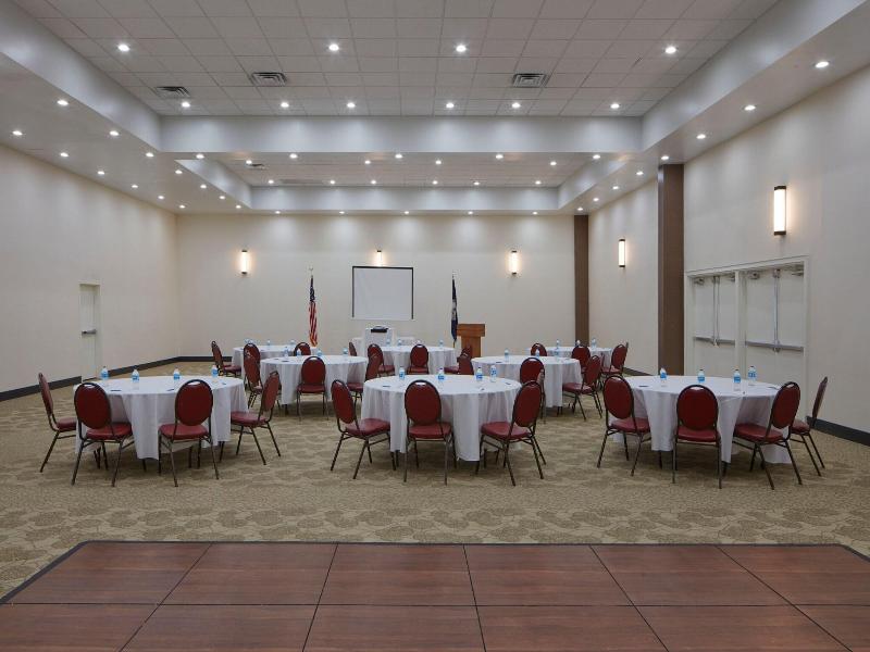 Four Points by Sheraton Virginia Beach Oceanfront image