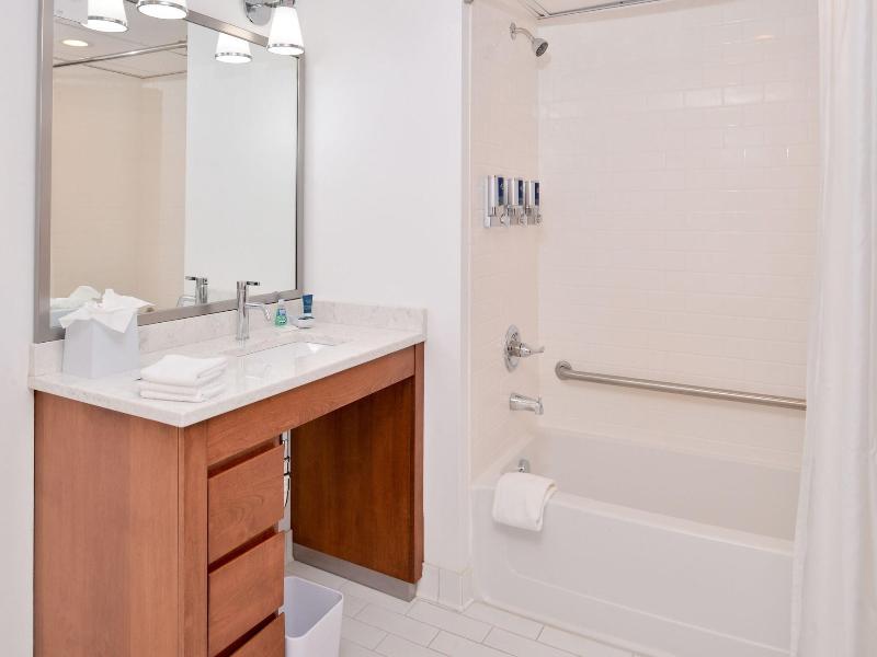 Four Points by Sheraton Virginia Beach Oceanfront image