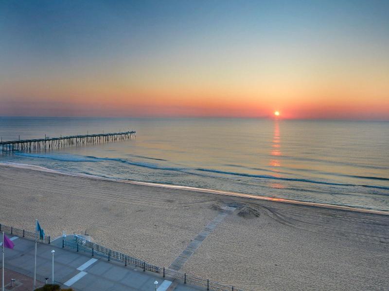Four Points by Sheraton Virginia Beach Oceanfront image