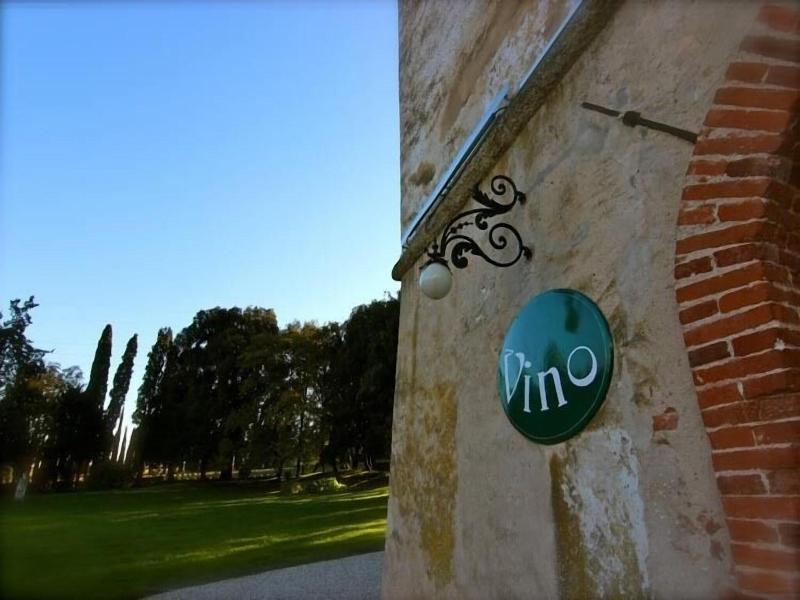 Villa Giona image