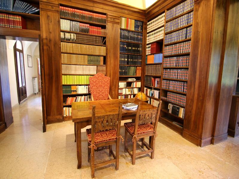 Villa Giona image