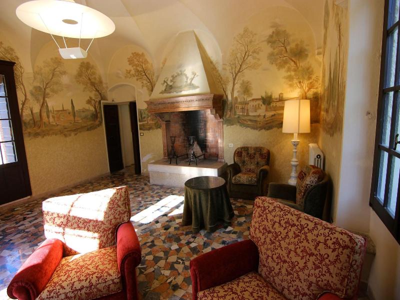 Villa Giona image