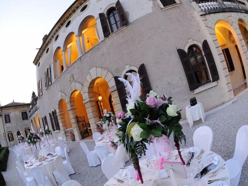 Villa Giona image