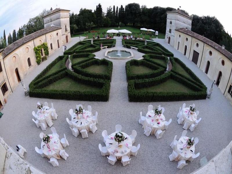 Villa Giona image