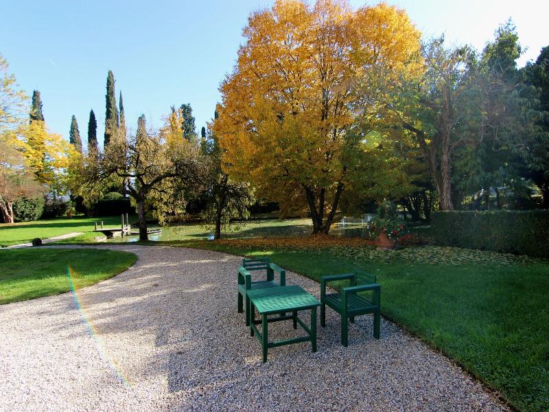 Villa Giona image