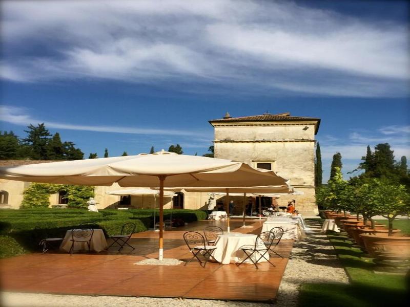 Villa Giona image