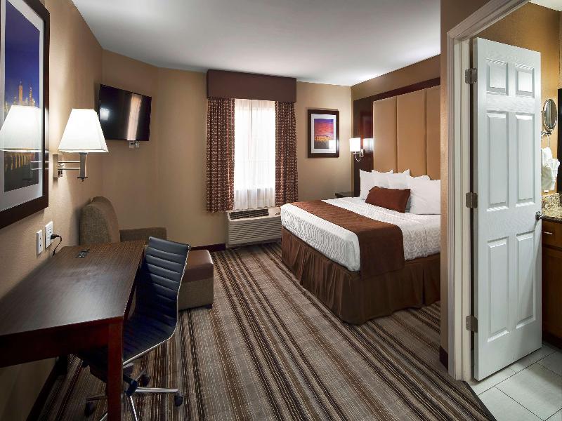 BEST WESTERN Plus Crawfordsville Hotel image