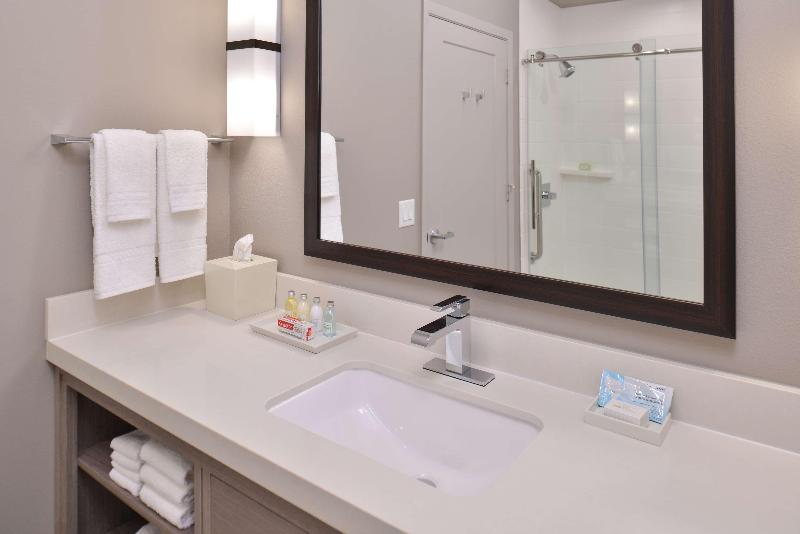 Wyndham Garden Katy image
