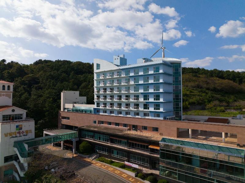 Namiltte Resort Hotel Elinus image