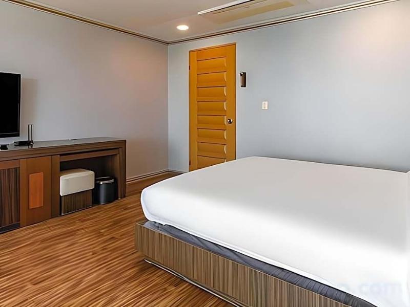 Namiltte Resort Hotel Elinus image
