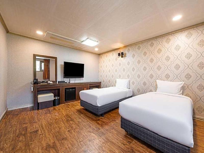 Namiltte Resort Hotel Elinus image