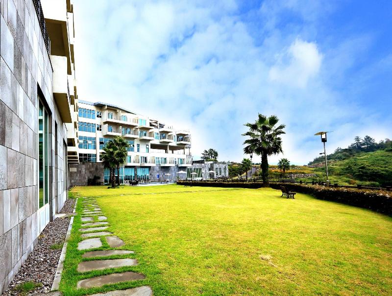 Y Resort Jeju image