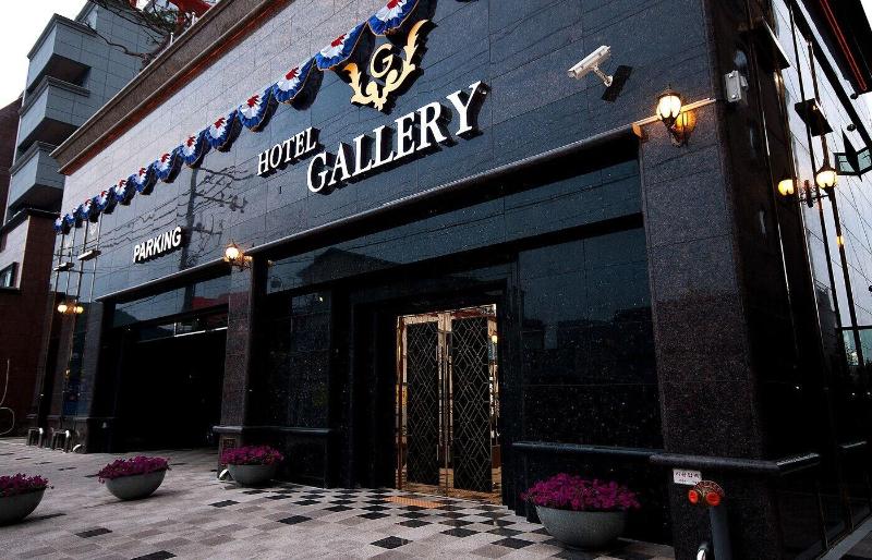 Tongyeong Gallery Tourist Hotel