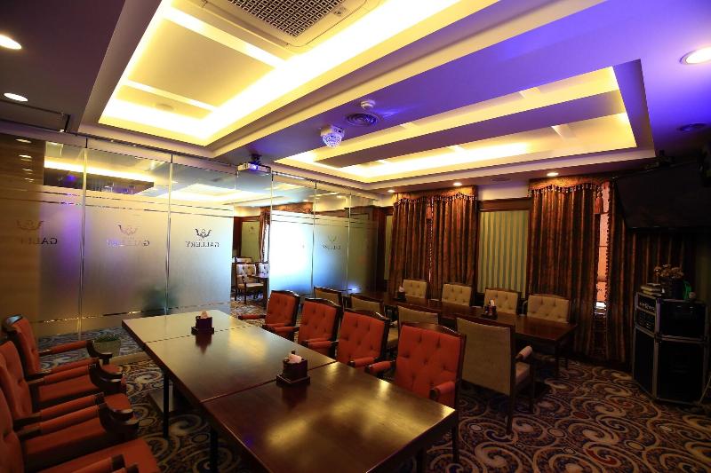 Tongyeong Gallery Tourist Hotel