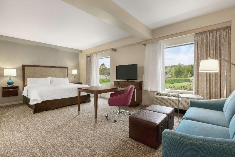 Hampton Inn Penn Yan image