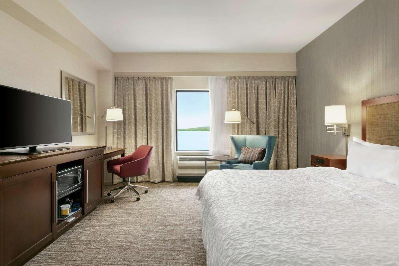 Hampton Inn Penn Yan image