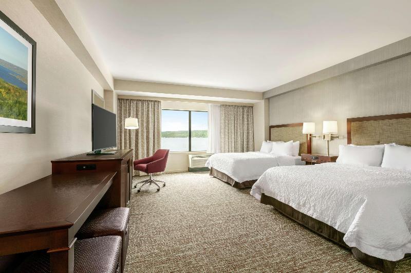 Hampton Inn Penn Yan image
