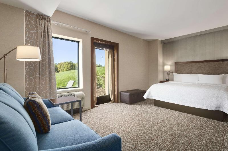 Hampton Inn Penn Yan image