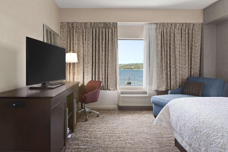Hampton Inn Penn Yan image