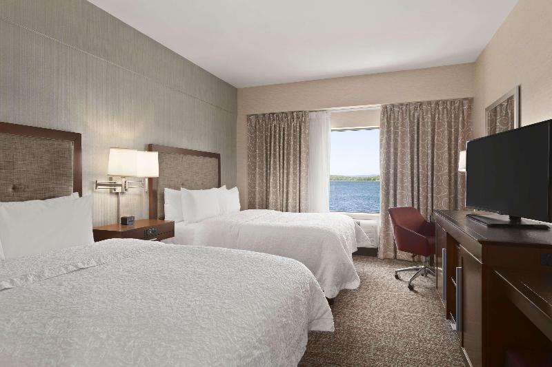 Hampton Inn Penn Yan image